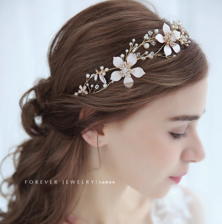 New Arrival: Ethereal Princess Bridal Tiara – Sweet Ribbon Headband & Golden Hair Band for Wedding & Korean Style Hairstyles